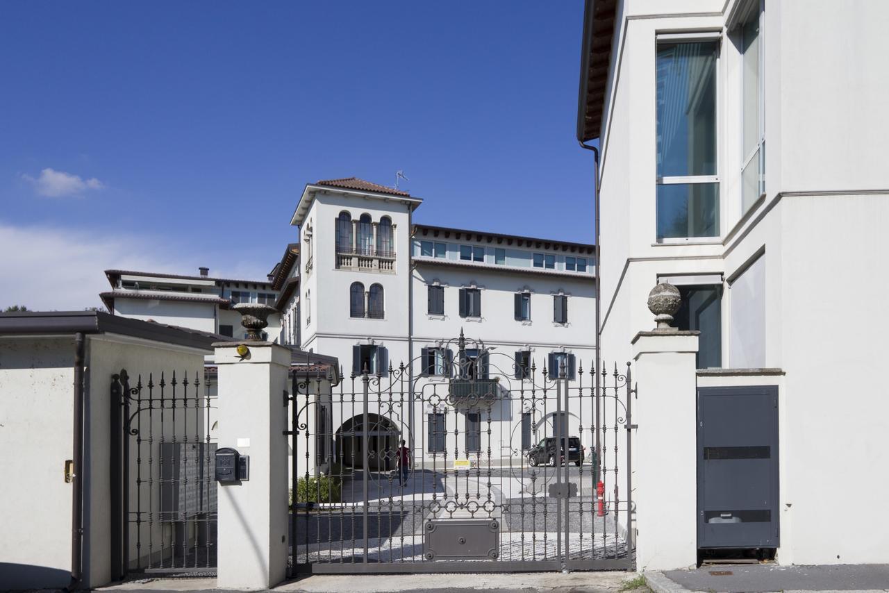 Casa Folli Leilighet Milano Eksteriør bilde